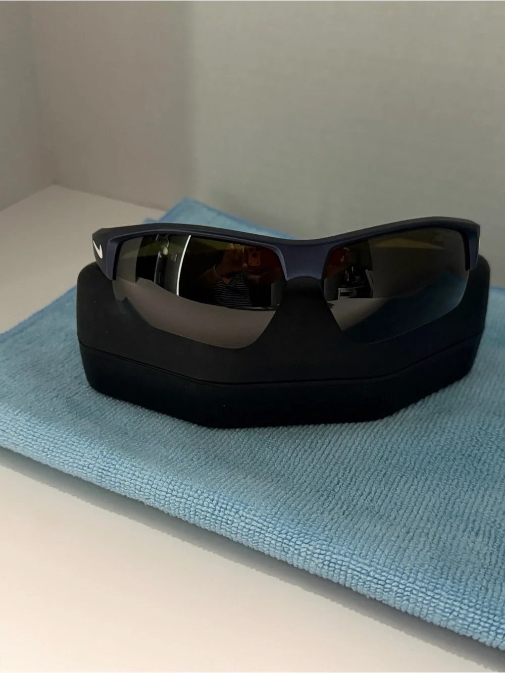 Nike Men's Sport Sunglasses in Dark Blue Frame with Brown Lenses